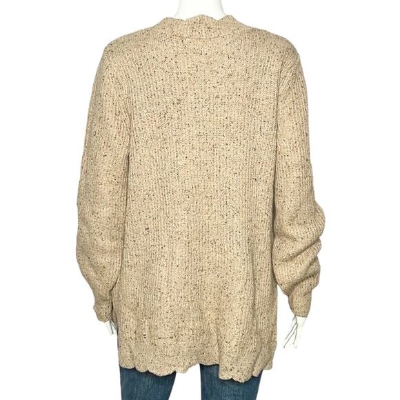 Soft Surroundings Womans Oversized Pullover Scallop V Neck tan Sweater Size M. - Picture 3 of 7
